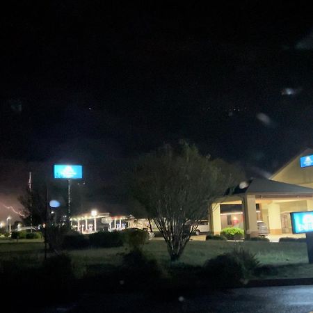 平克尼维尔美洲最佳价值套房酒店 Pinckneyville 外观 照片